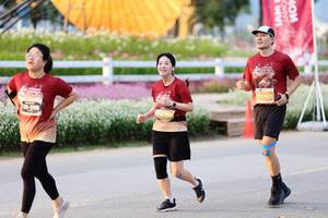 BIB: 
                            <button type="button" onclick="openModal(27850872)" class="btn btn-primary btn-sm float-right btn-popup" data-toggle="modal" data-target=".modal-high-quality">
                        <i class="fas fa-shopping-cart"></i> Add to Cart
                    </button>
                                            <button type="button" onclick="isThisMe(27850872, true)" class="btn btn-success btn-sm float-right btn-popup btn-isme hidden" data-toggle="tooltip" data-placement="bottom" title="นี่คือรูปของคุณใช่ไหม คลิกที่นี่เพื่อเอาเข้าอัลบั้ม">
                        <i class="fas fa-plus"></i> Add to album
                    </button>
                    <button type="button" onclick="isThisMe(27850872, false)" class="btn btn-warning btn-sm float-right btn-popup btn-isnotme hidden">
                        <i class="fas fa-ban"></i> Remove from album
                    </button>